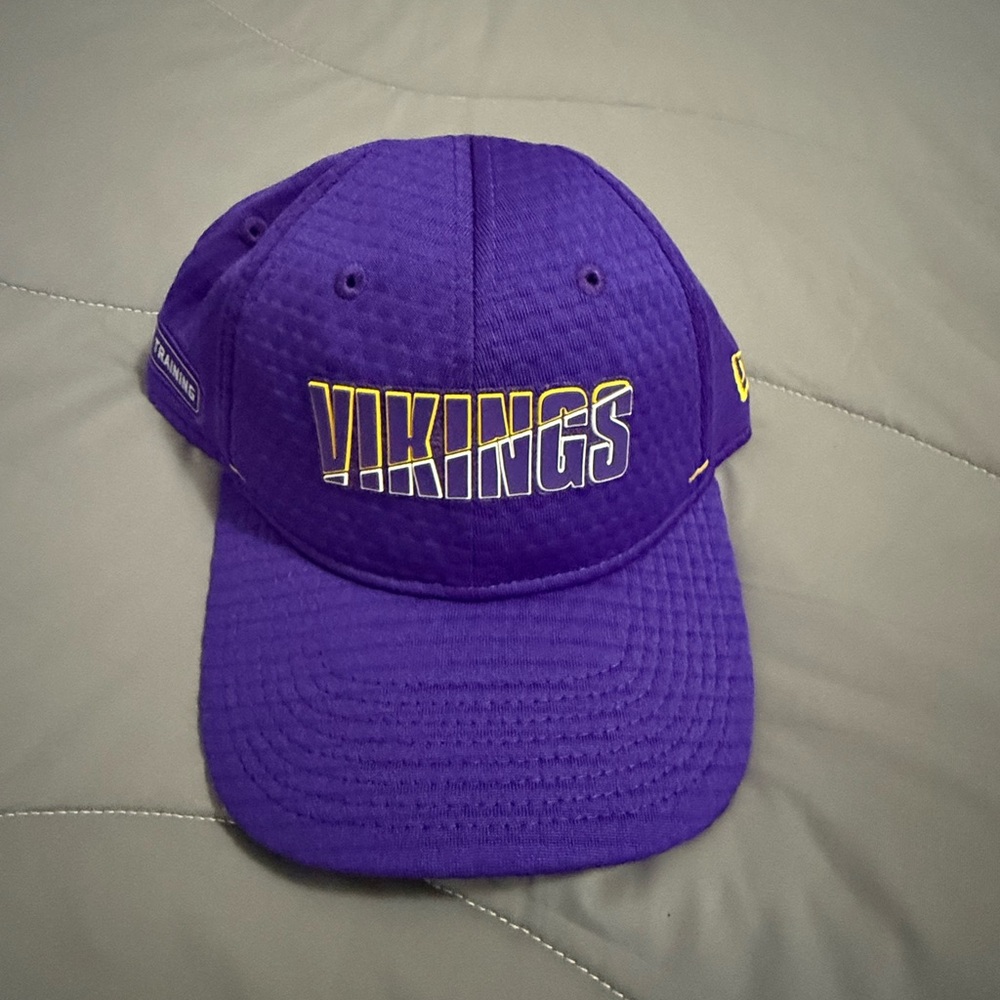 Minnesota Vikings Purple Cap - NEW